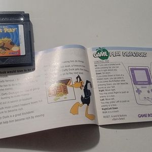 Game nintendo Gameboy Color. Daffy Duck Fowl Play with Instruction Booklet